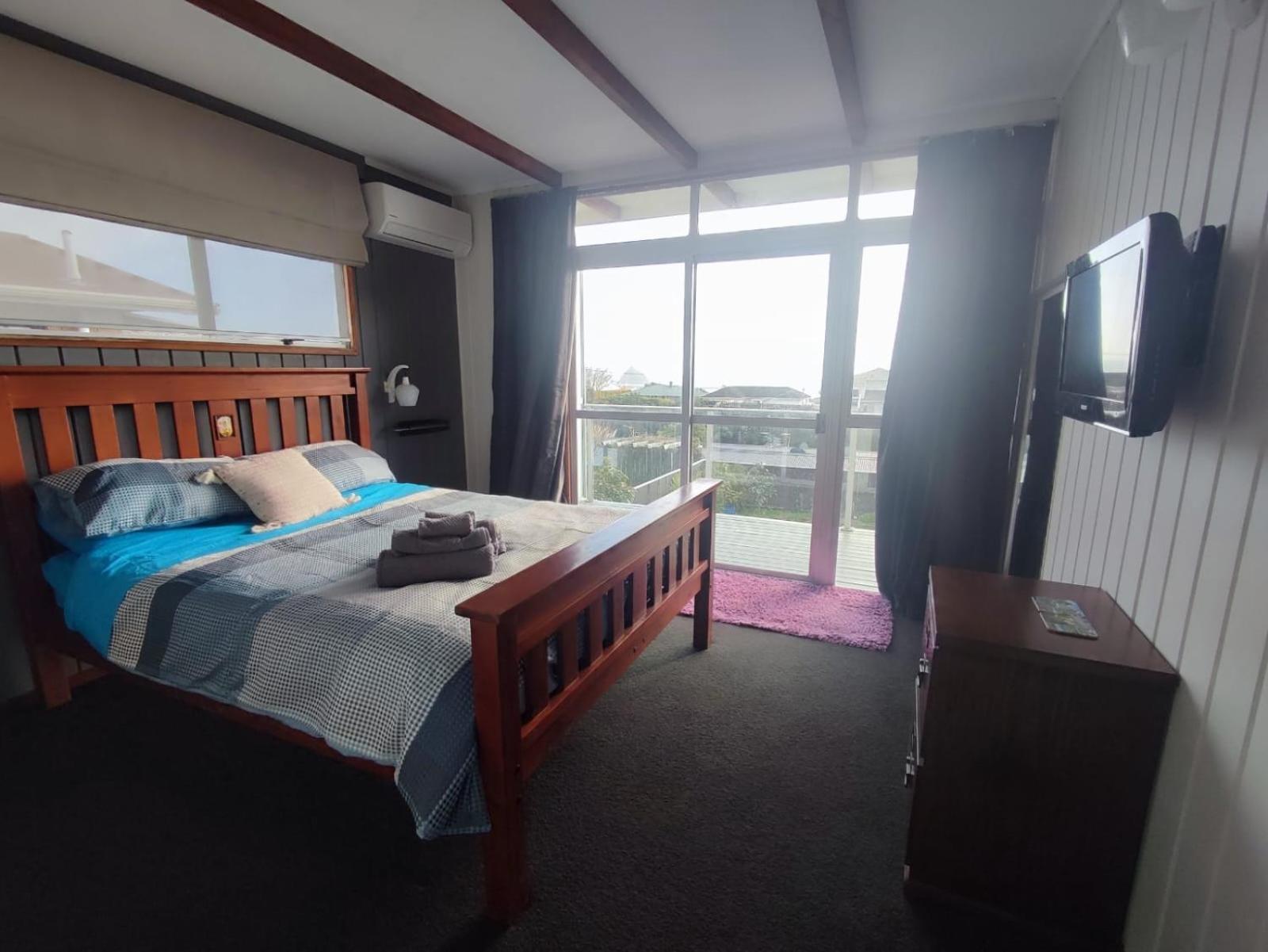 Home With Sea Views New Plymouth Exteriér fotografie