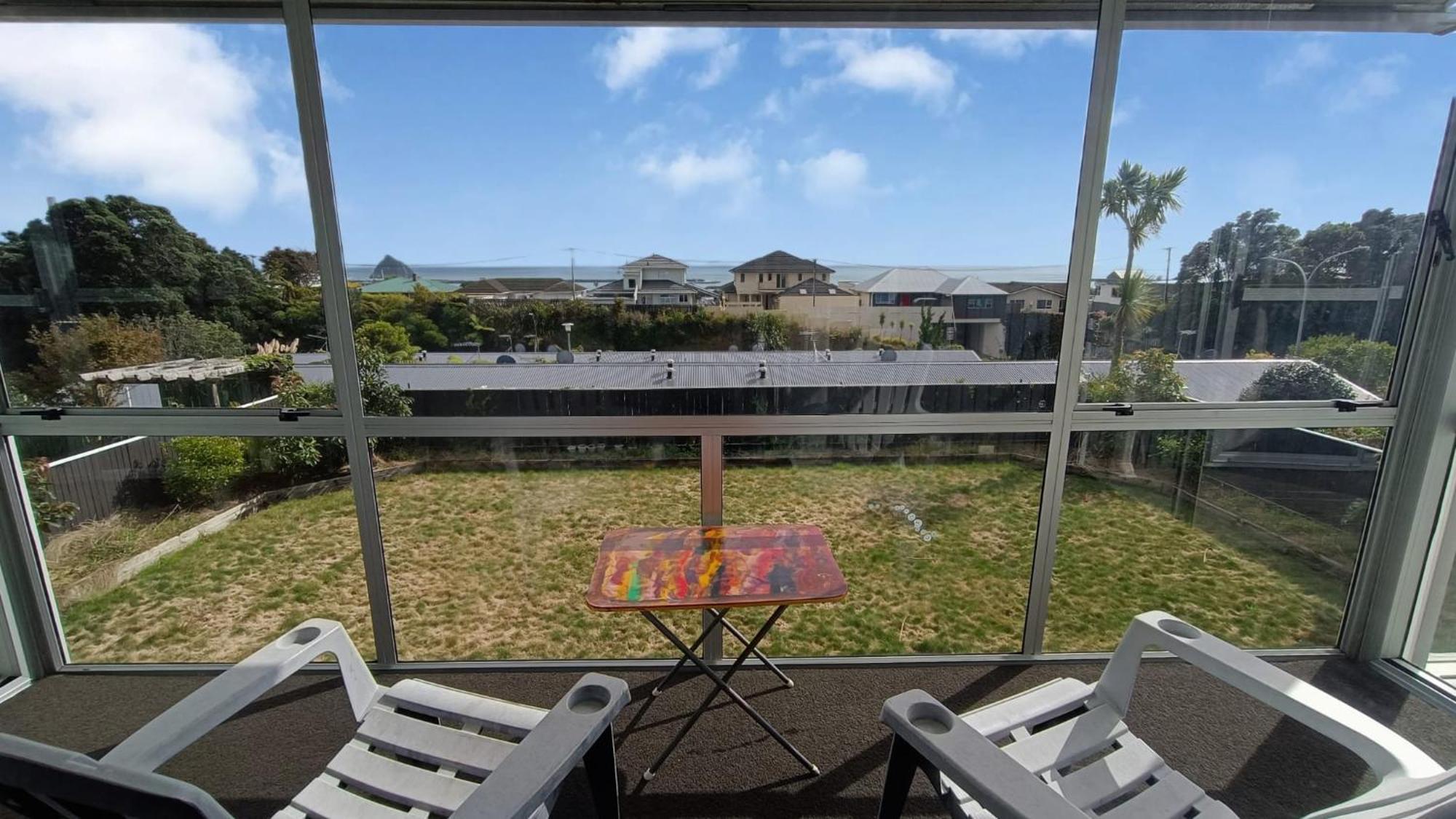 Home With Sea Views New Plymouth Exteriér fotografie